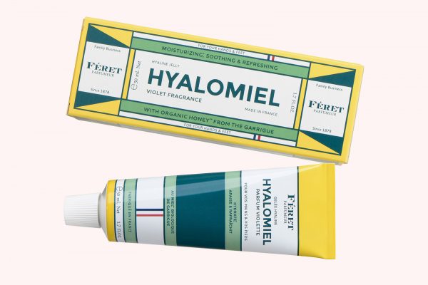 Tube et emballage du hyalomiel à la voilette dsur fond rose pour le petit je ne sais quoi